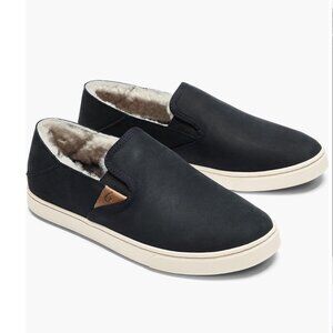 OluKai Pehuea Heu (W 8) - Black Waterproof Leather & Shearling Slip-On